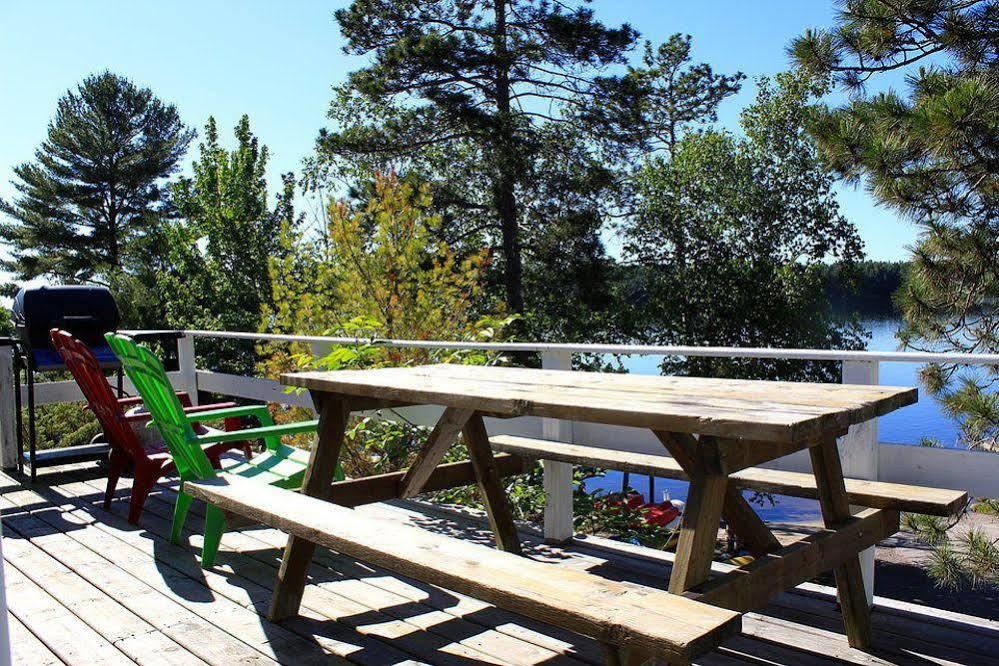 Mashkinonje Lodge Lavigne Ngoại thất bức ảnh