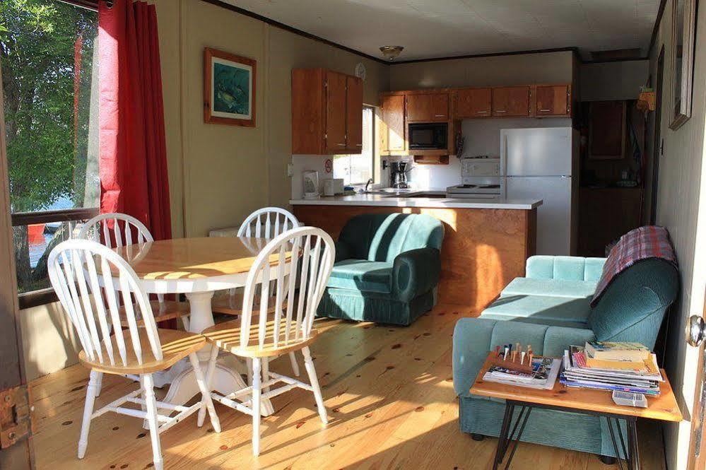 Mashkinonje Lodge Lavigne Ngoại thất bức ảnh